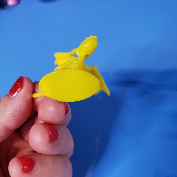 Neon Cake Toppers How to Train Your Dragon Lot of 4 Mini Figures Toys - Picture 3 of 9